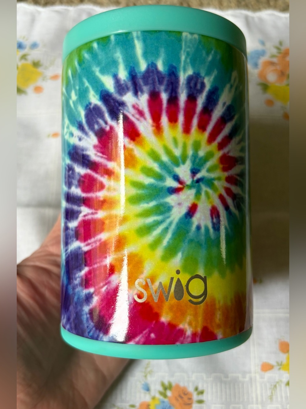 Swig Tie-Dye Insulated Can Cooler - Multicolor